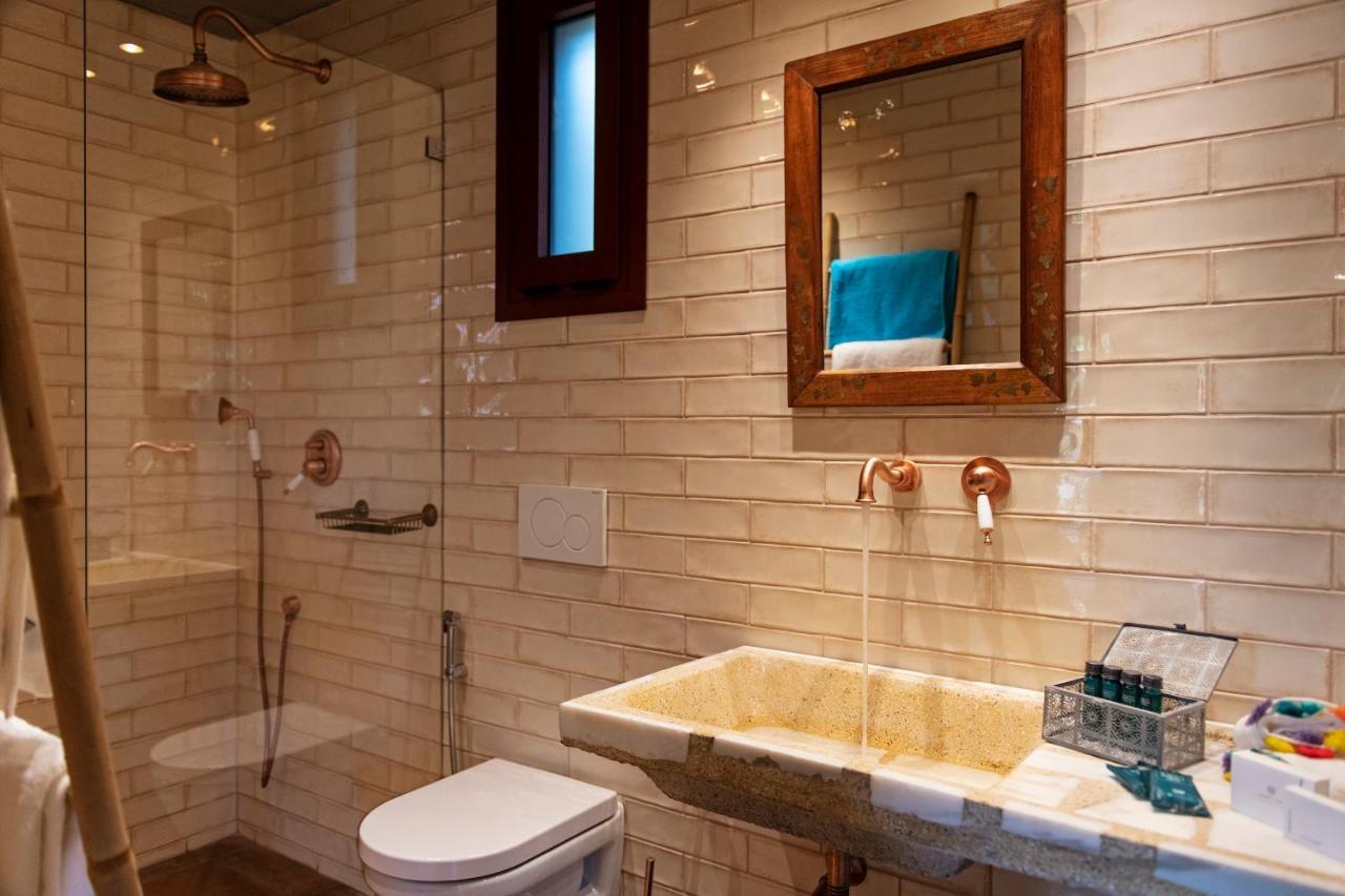 Klaritz Luxury Suites Λάσση Εξωτερικό φωτογραφία