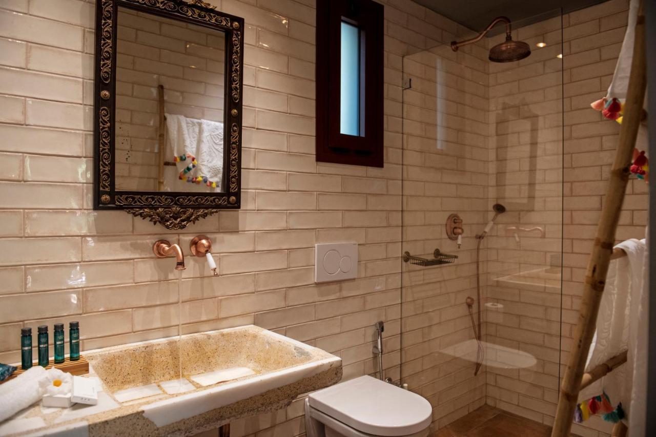 Klaritz Luxury Suites Λάσση Εξωτερικό φωτογραφία